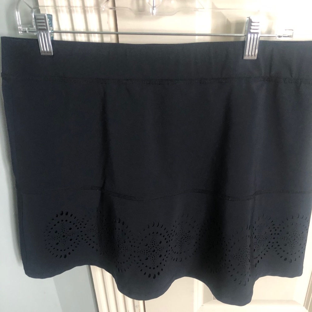 Vineyard Vines Luxe skirt